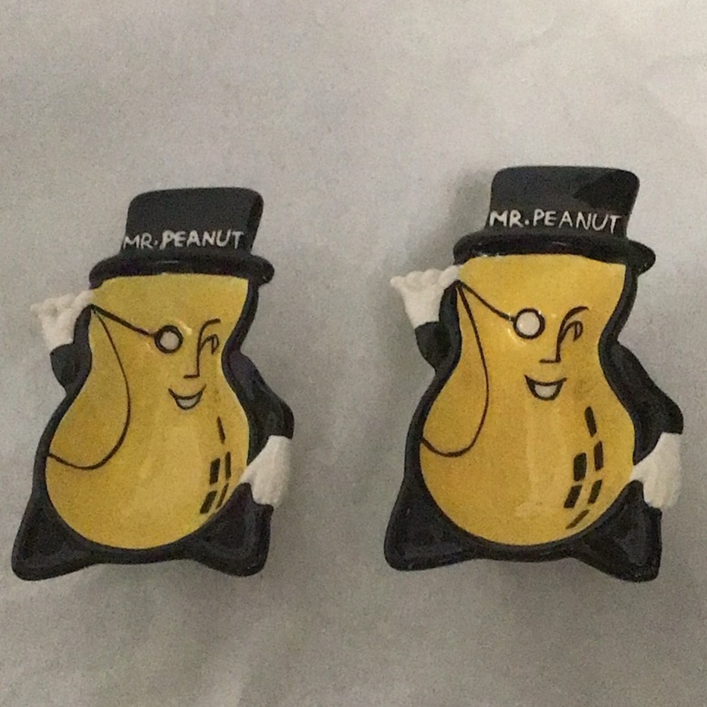 Set of Vintage Mr. Peanut Planters Peanuts Shelling Serving Dish Bowl